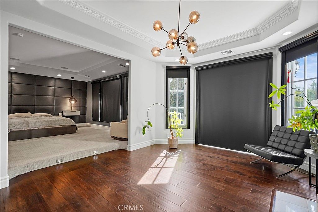 Primary suite retreat with garden outlook at 22510 La Quilla Dr, Chatsworth